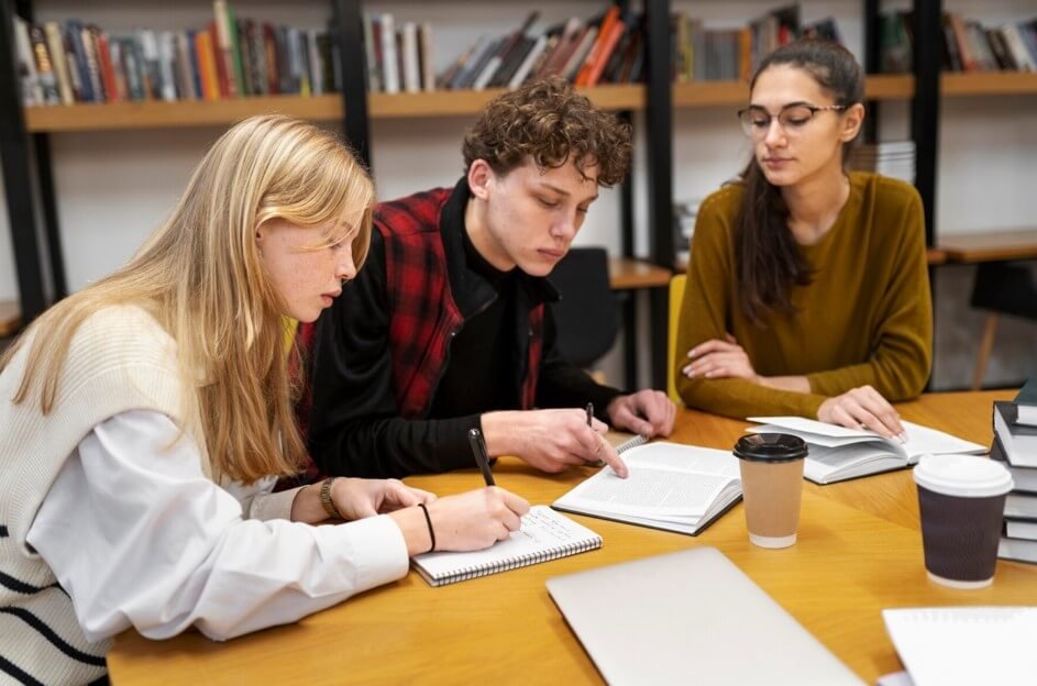 ტოეფელის/TOEFL კურსები – როგორ ხდება მომზადება?